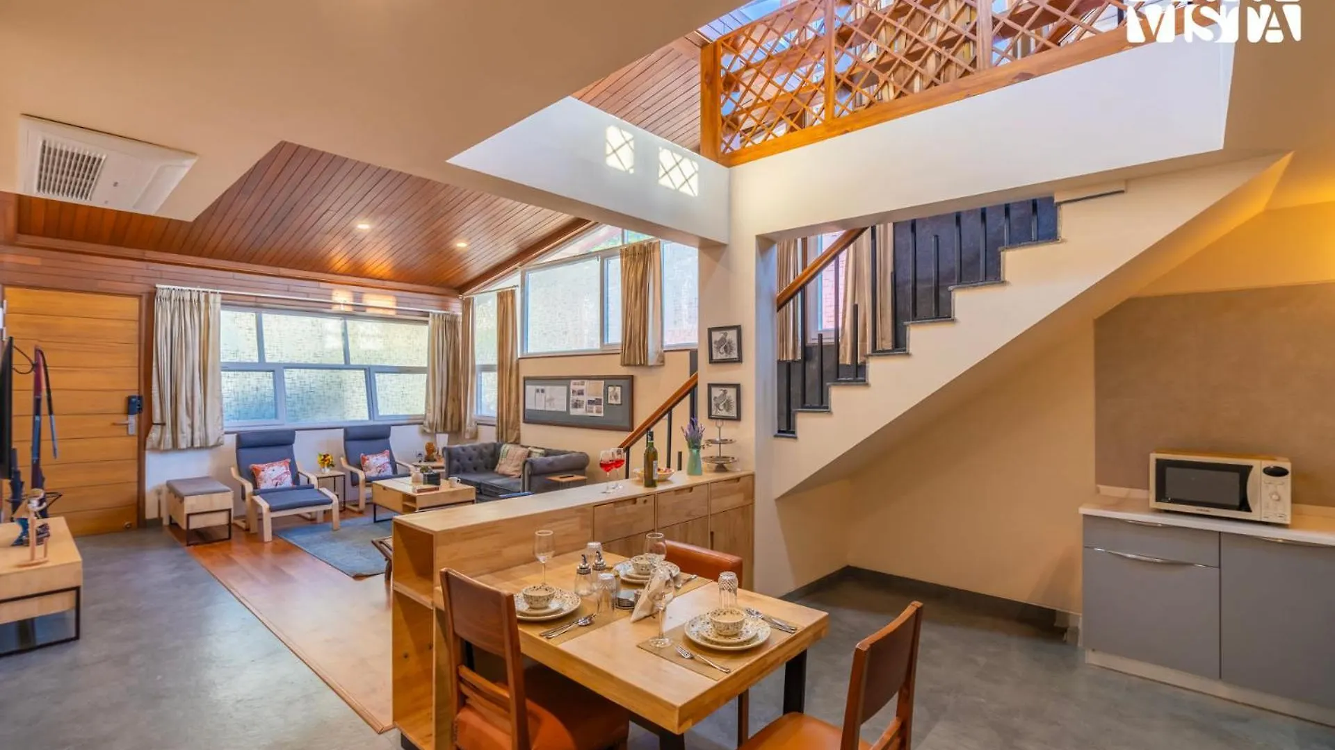 Villa Stayvista At Elm - Elysium Estate With Complimentary Hi-Tea, Hill View, Lawn Shimla